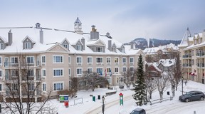 HOLIDAY INN EXPRESS AND SUITES TREMBLANT