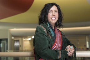 Carrie Bourassa, als sie wissenschaftliche Direktorin des Instituts für Gesundheit der indigenen Völker war.