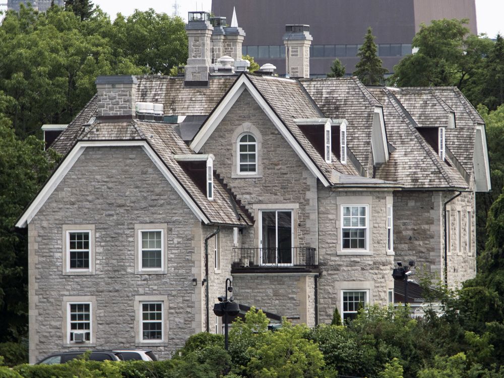 Prime Minister S Official Residence At 24 Sussex Drive To Close   24 Sussex Drive 