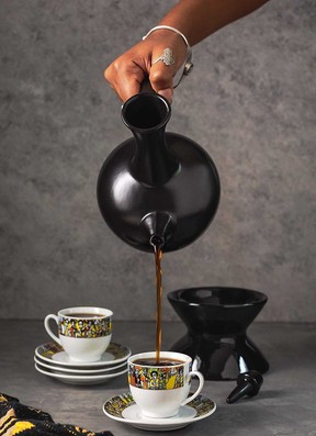 Buna (Ethiopian traditional coffee ceremony)