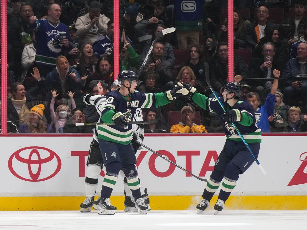 Brock Boeser Scores Twice As The Vancouver Canucks Defeat The LA Kings ...