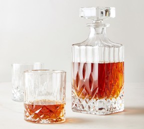 Westwood Liquor Decanter Gift Set