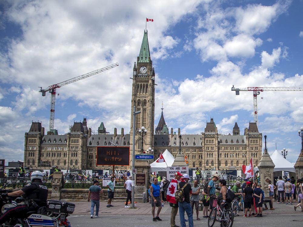 Ottawa Mayor Would Give Up Jurisdiction Around Parliament Hill 