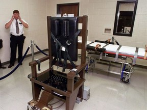 FILE - The execution chamber of the Riverbend Maximum Security Institution prison in Nashville, Tenn., is seen on Oct. 13, 1999. According to an independent review released Wednesday, Dec. 28, 2022, Tennessee has not complied with its own lethal injection protocol ever since it was revised in 2018, resulting in multiple executions being conducted without proper testing.