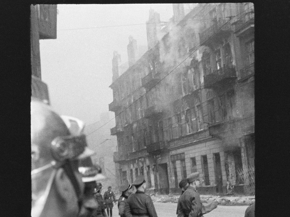 Lost photos of Warsaw Ghetto Uprising show destruction and deportation during Holocaust