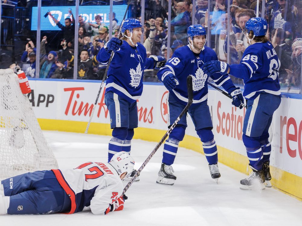Morgan Rielly scores first goal of the season, Maple Leafs down Capitals 5-1
