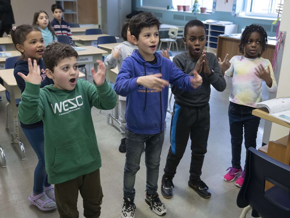 Children of asylum seekers experience Quebec cultural ritual: French welcome classes