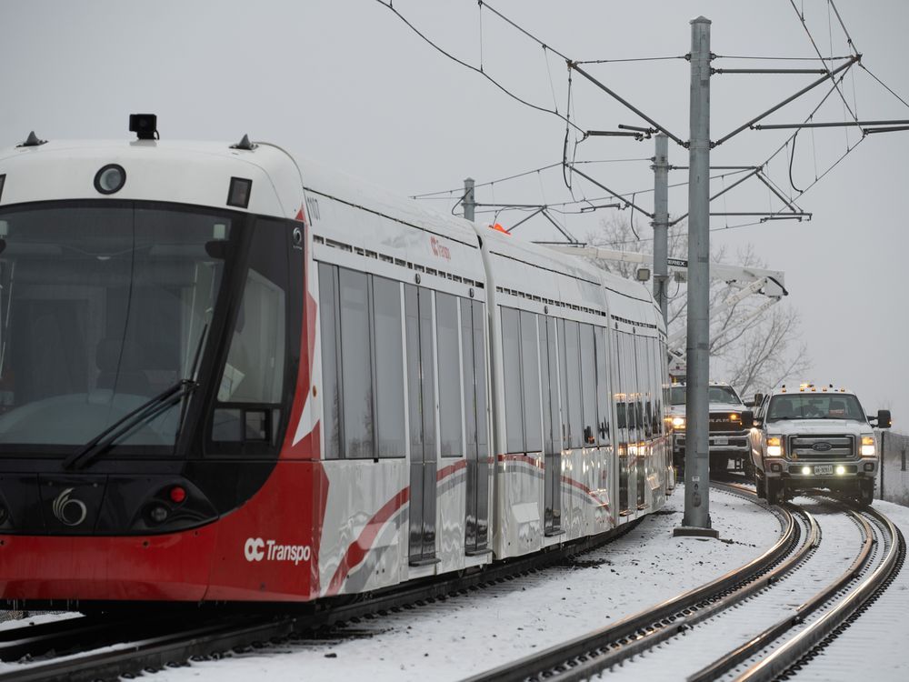 'Cold start' to new year Ottawa official sorry for closure, LRT to