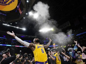 Los Angeles Lakers use celebrity speaker series to promote culture