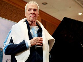 Composer Burt Bacharach poses during a media event in Sydney June 28, 2007.