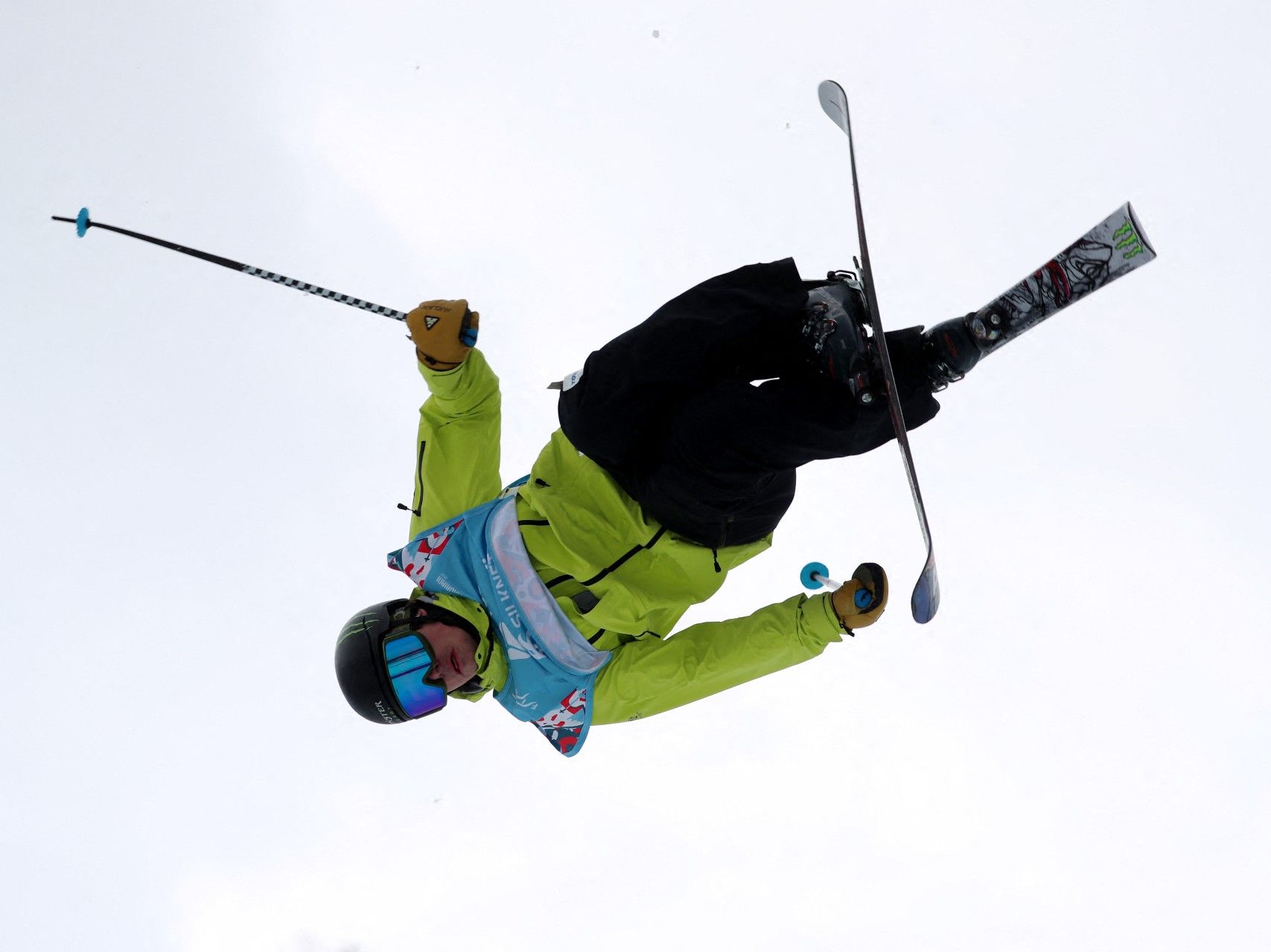 Ferreira Earns Bronze in Halfpipe at the World Championships