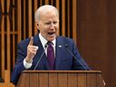 ABD Başkanı Joe Biden, 24 Mart 2023'te Ottawa'da Kanada parlamentosuna hitap ediyor.