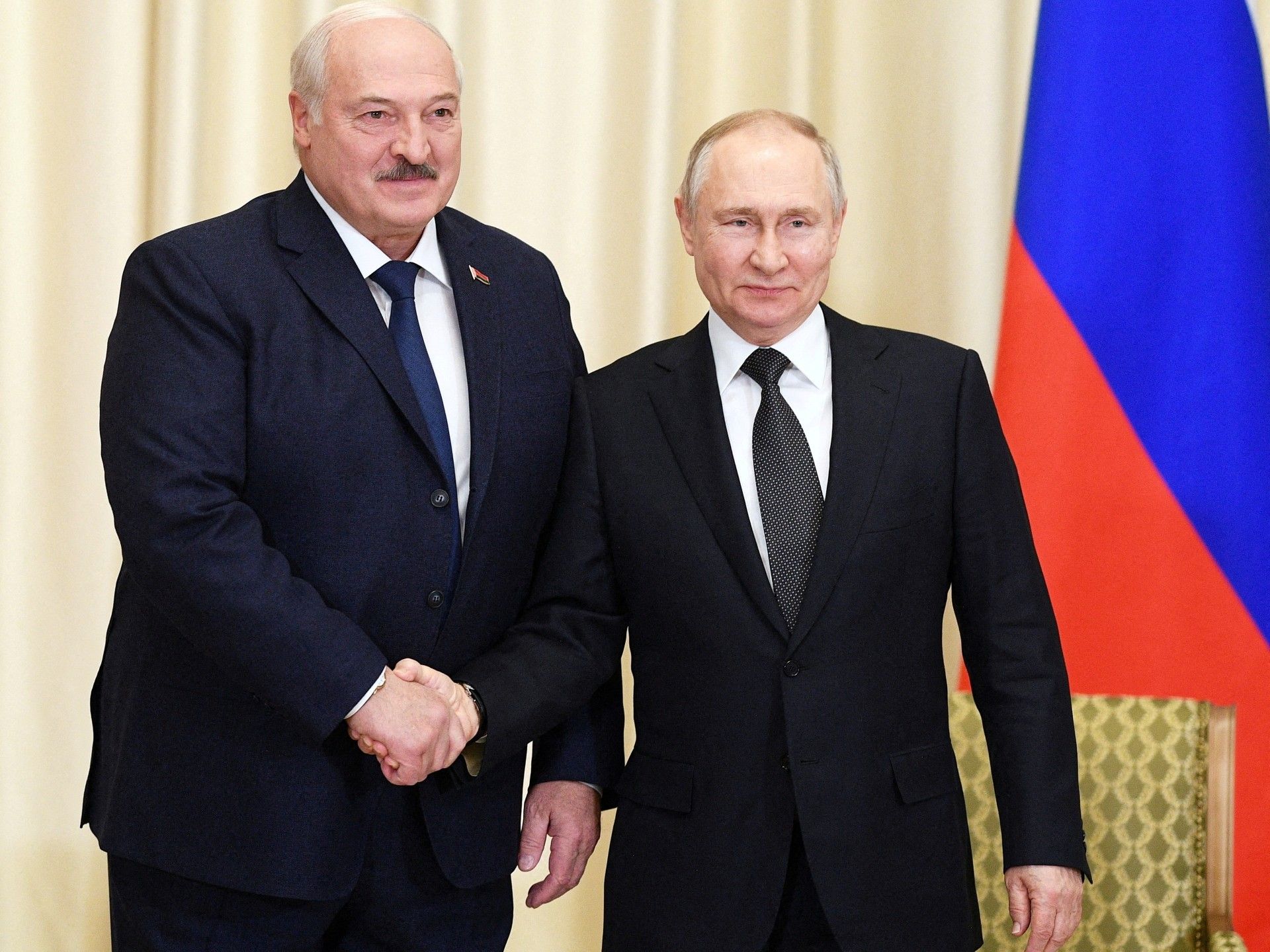 Putins saka, ka Krievija Baltkrievijā izvieto “taktiskos” kodolieročus