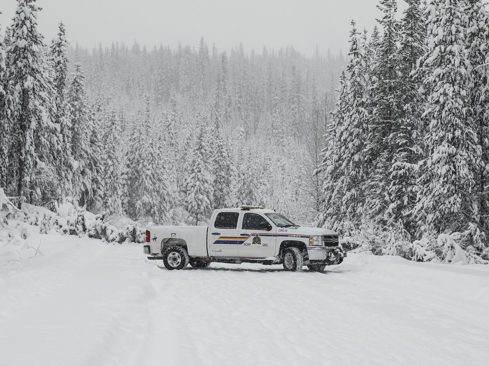 Five People Arrested Near Coastal GasLink Pipeline Construction Site In ...