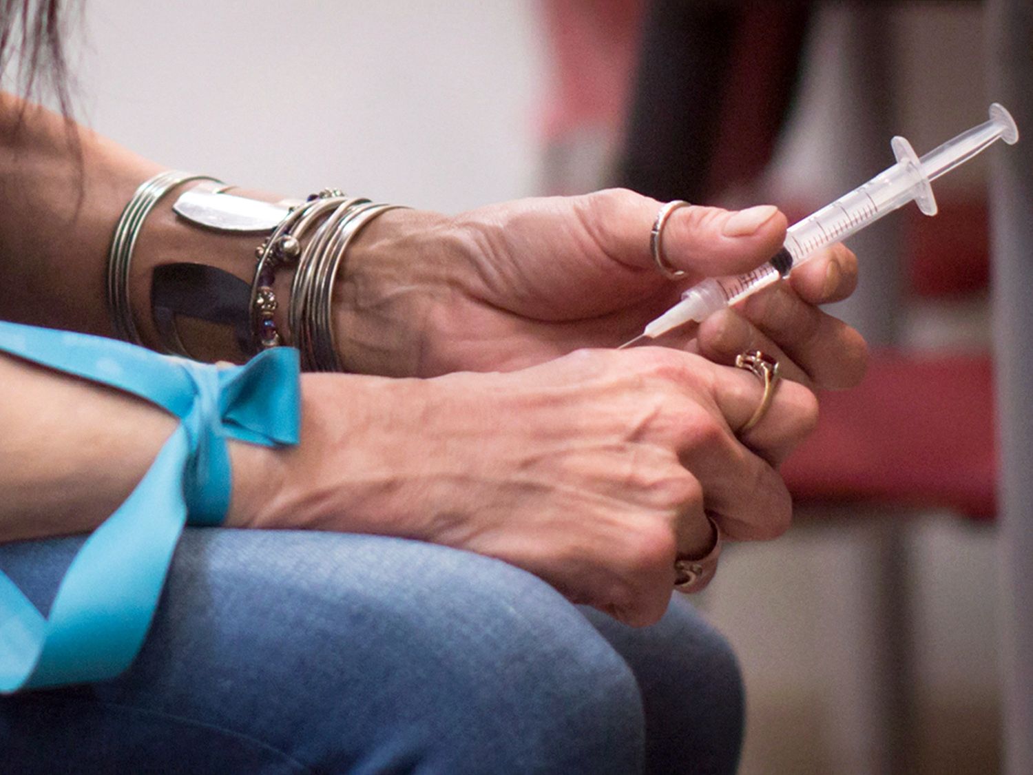 With little incentive to switch to hydromorphone, fentanyl addicts sell their safer supply at bargain prices to buy their substance of choice.