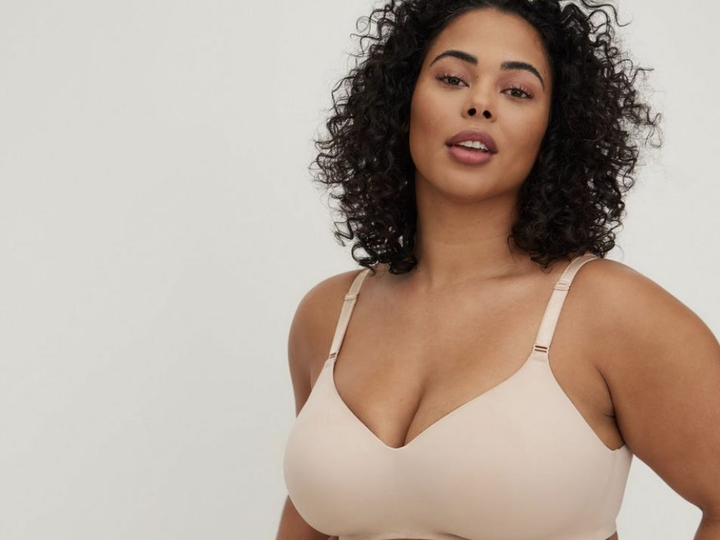  Everyday Wire-Free Lightly Lined Smooth 360 Back Smoothing Bra in rose dust.