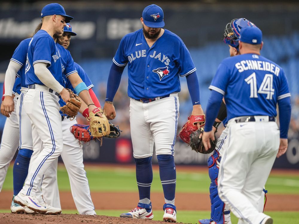 Toronto Blue Jays send struggling right-hander Alek Manoah down to minors, National Sports