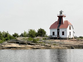 From 1894 to 1977, the Snug Harbour Lighthouse helped guide vessels safely in and out of harbours. While it’s no longer a working lighthouse, it is a federally protected heritage building