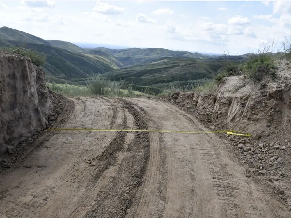 section-of-great-wall-of-china-smashed-by-men-looking-for-a-shortcut