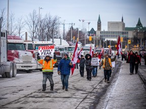 Freedom Convoy protesters start to gather in Ottawa.
