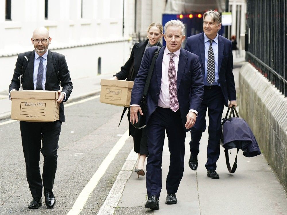 Trump sues ex-British spy over leaked dossier | National Post