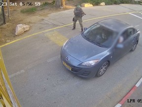 Hamas shooting point blank at passengers