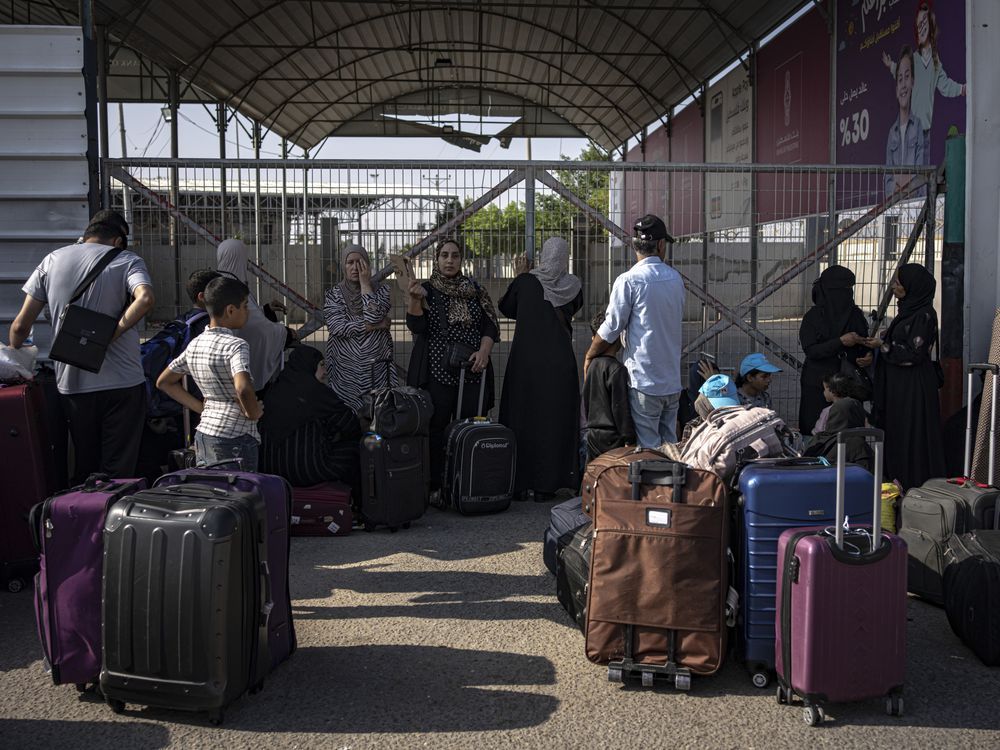 Hundreds of Canadians trapped in Gaza still waiting to leave
