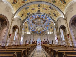 Interior of St-Léon-de-Westmount church.