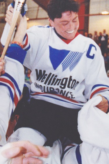 Edmonton Chimos captain Shirley Cameron and teammates celebrate winning the 1992 women's nationals.