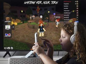 Lisa Geimer, Roblox player