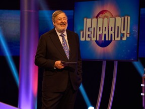 Stephen Fry hosts Jeopardy! UK