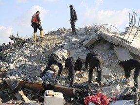 Palestinians search for survivors