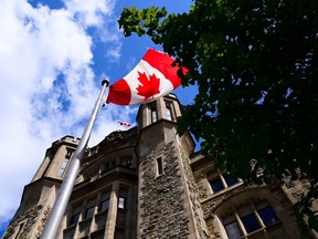 GST/HST credit payments out today. How much money can Canadians get? GST/HST credit payments out today. How much money can Canadians get?