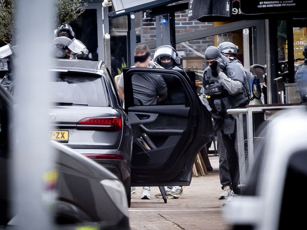 NextImg:Man arrested after hostages held for hours in Dutch nightclub