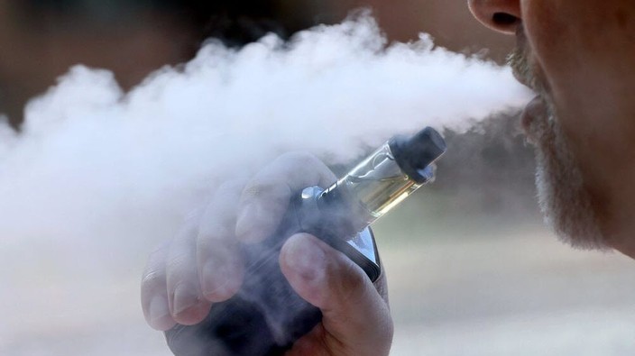 Chris Selley: The war on vaping is a war on public health