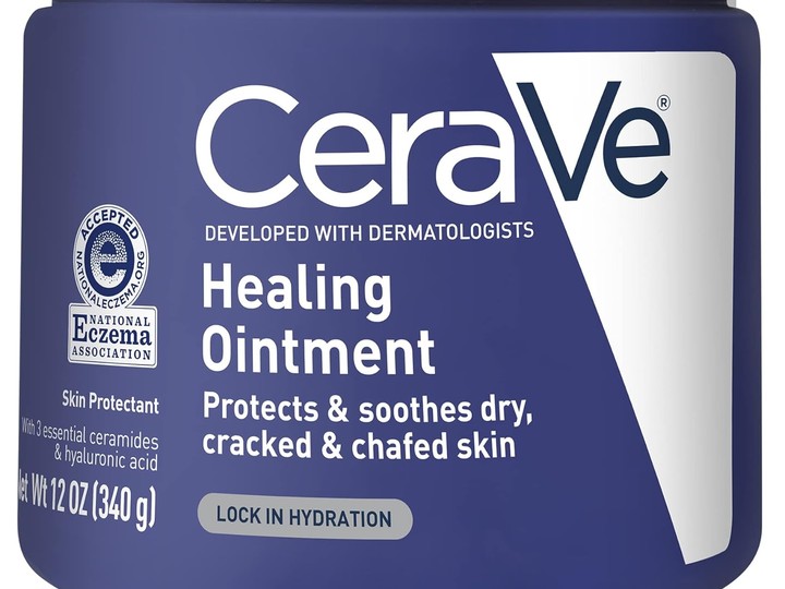  CeraVe Healing Ointment.