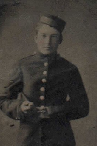 Constable David Cowan (tin-type photograph) at the time of his NWMP enlistment in Toronto in April 1882. (Courtesy William Cowan)