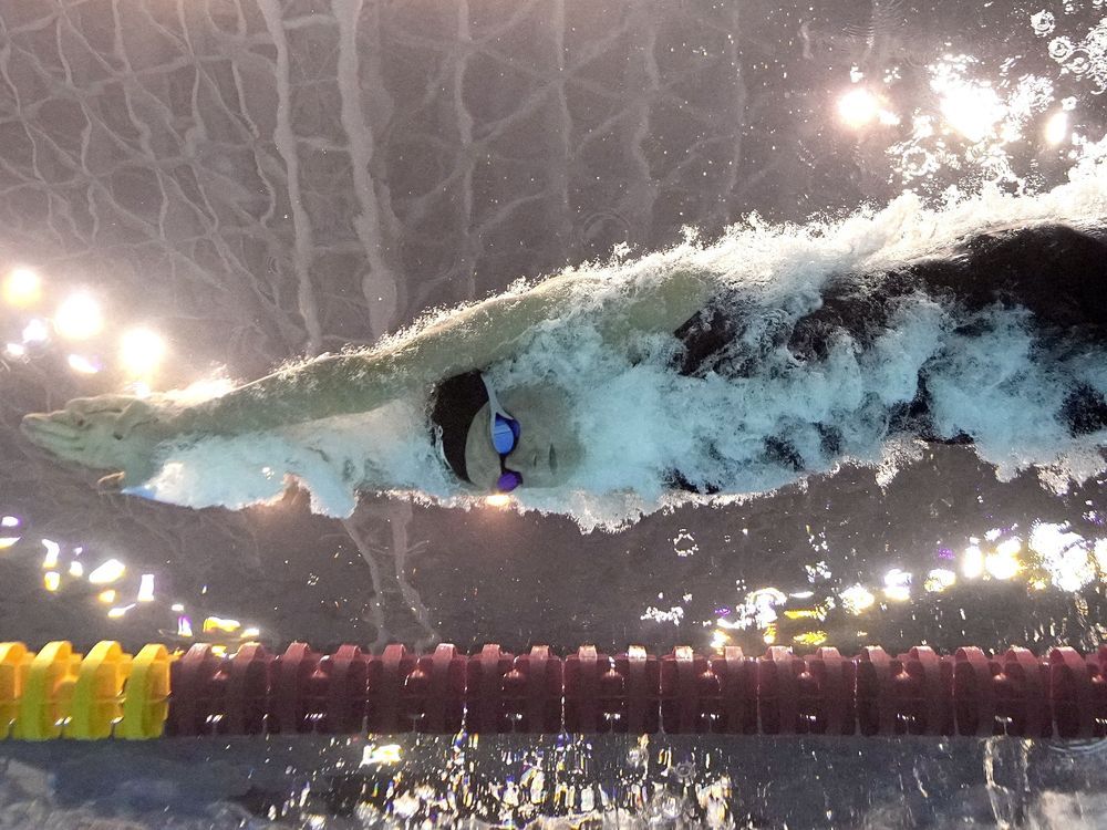NextImg:Summer McIntosh posts fastest 200m free of year at Canadian Swimming Open