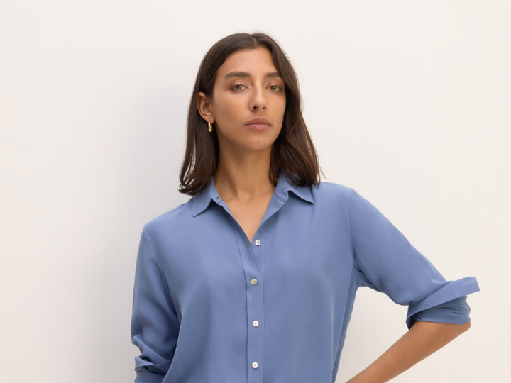  Everlane The Washable Clean Silk Relaxed Shirt.
