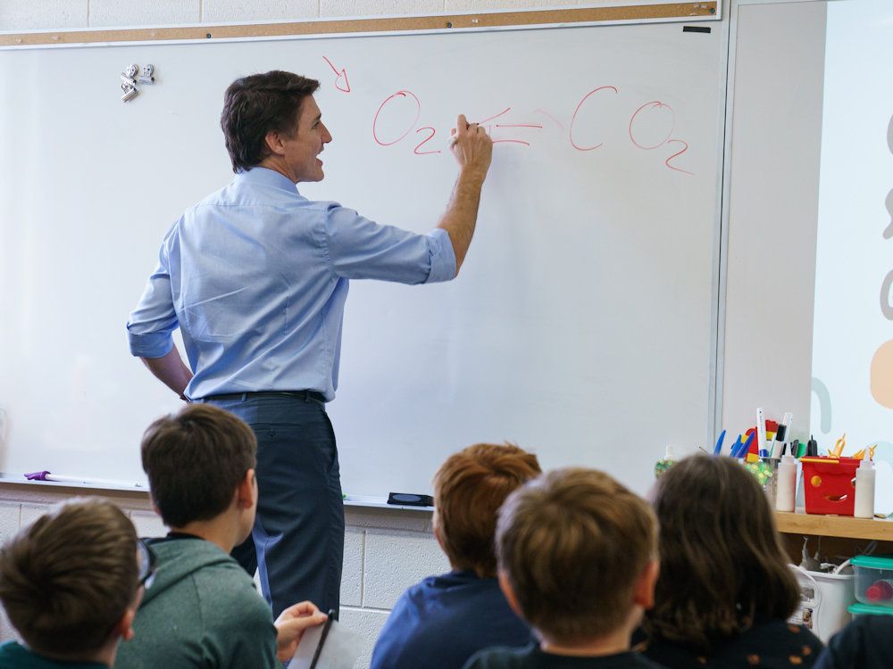 NextImg:FIRST READING: Polls show youth now hate Trudeau more than ever