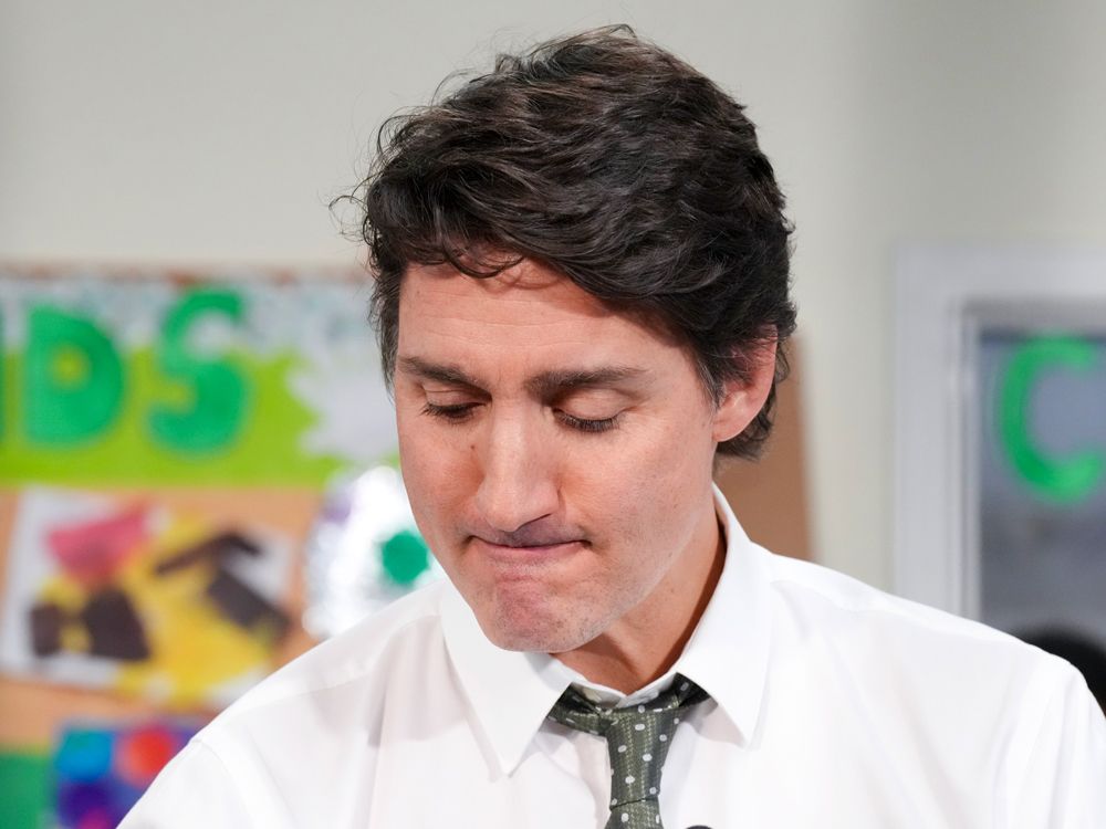 Trudeau promises $1B to provinces for new national school food program ...