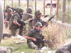 Canadian soldiers Kosovo
