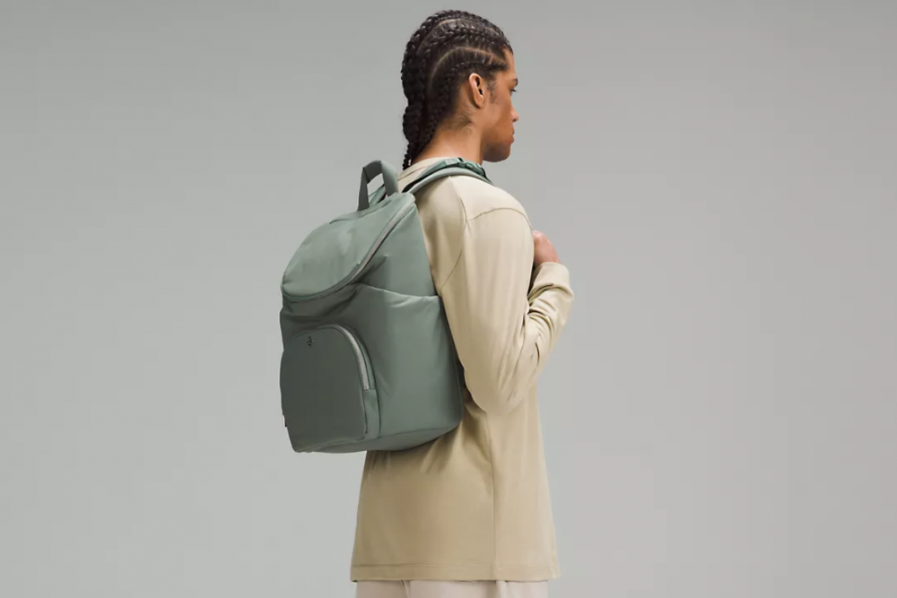 NextImg:lululemon has a new bag and it’s trending