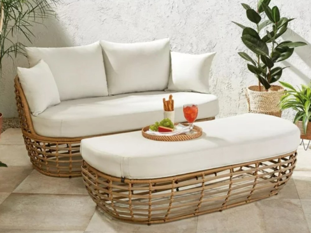 NextImg:Walmart makes patio furniture from recycled materials
