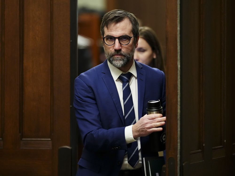 NextImg:Ottawa will force banks to call carbon rebate by that name