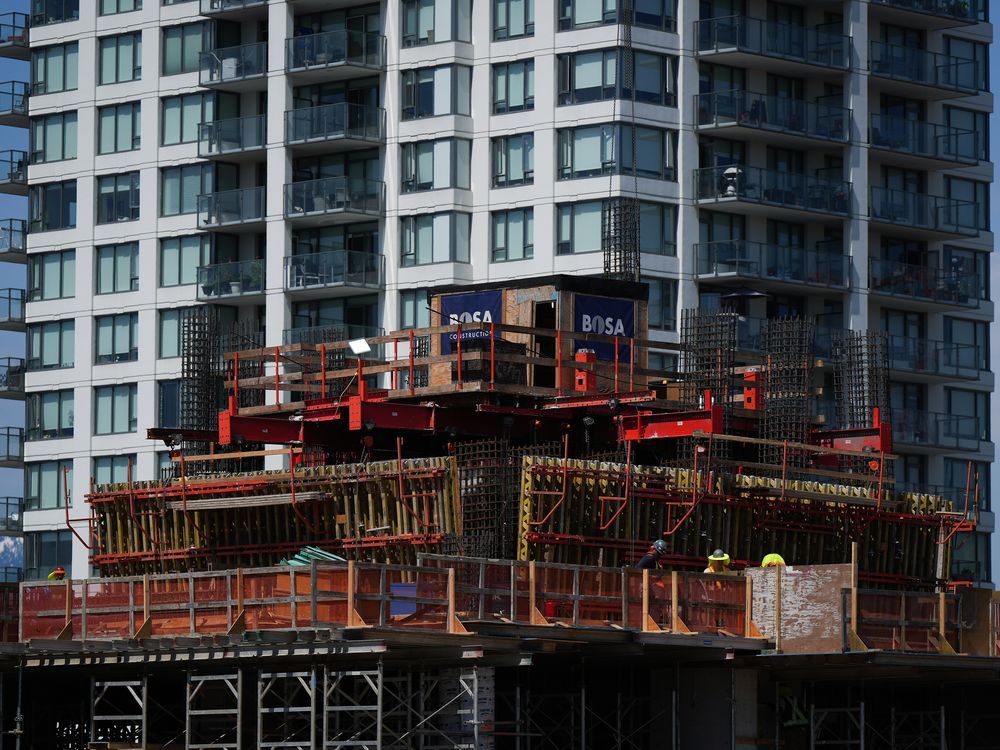 NextImg:B.C. construction sector seeks support as workers shortage, late payments persist