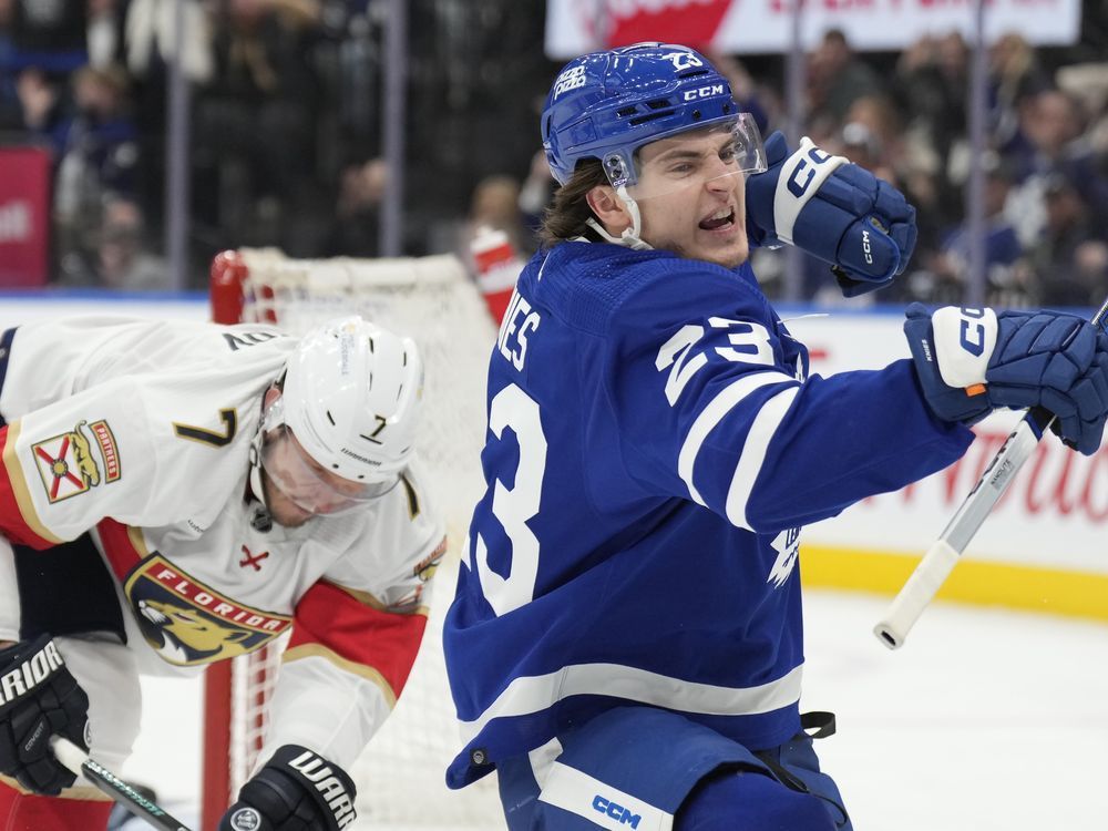 NextImg:Matthews scores two more, Leafs hang on to beat Panthers in potential playoff preview