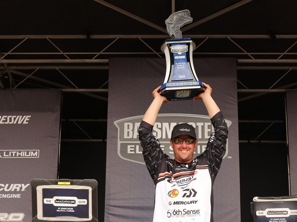 NextImg:Canadian Cory Johnston registers first career Elite Series victory in Florida