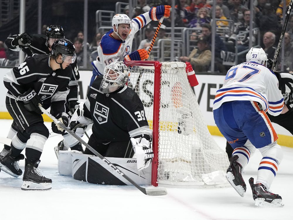 NextImg:Hyman, Draisaitl score twice as Oilers beat Kings 6-1 and take 2-1 series lead