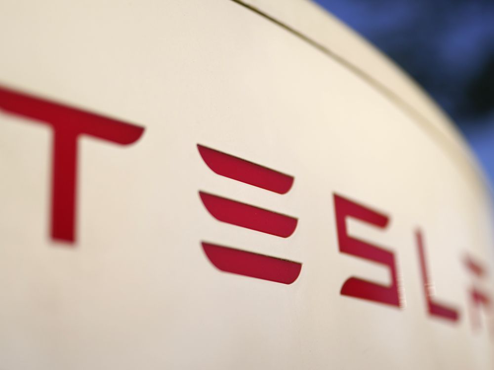 NextImg:Wall Street is looking to Tesla's earnings for clues to Musk's plan to restore company's wild growth
